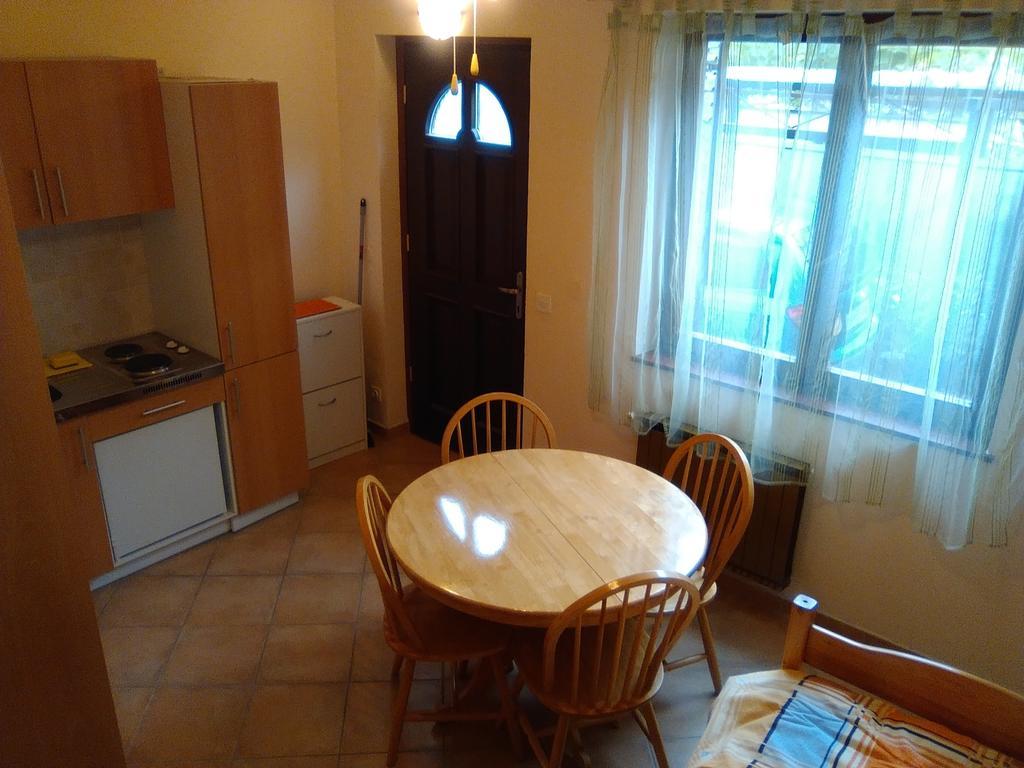 Apartment Jasmine Izola Buitenkant foto