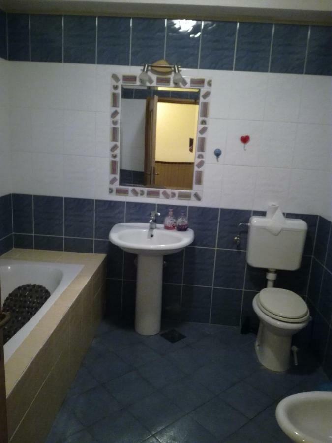 Apartment Jasmine Izola Buitenkant foto