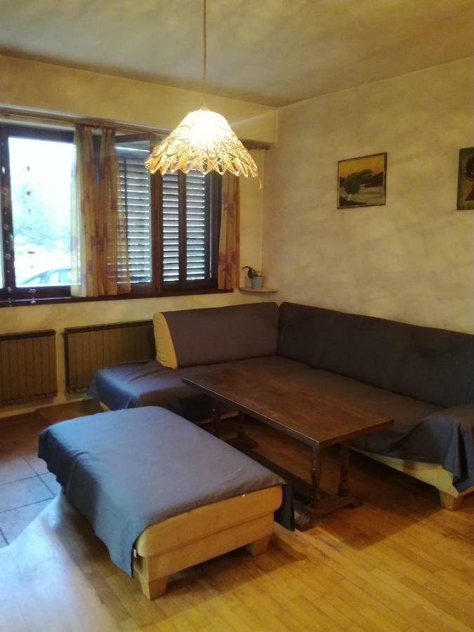 Apartment Jasmine Izola Buitenkant foto